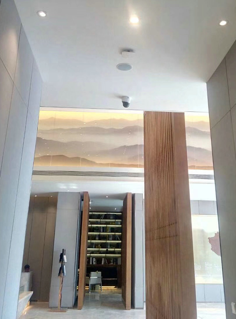 室内摄像头实景.jpg 室内摄像头实景.jpg